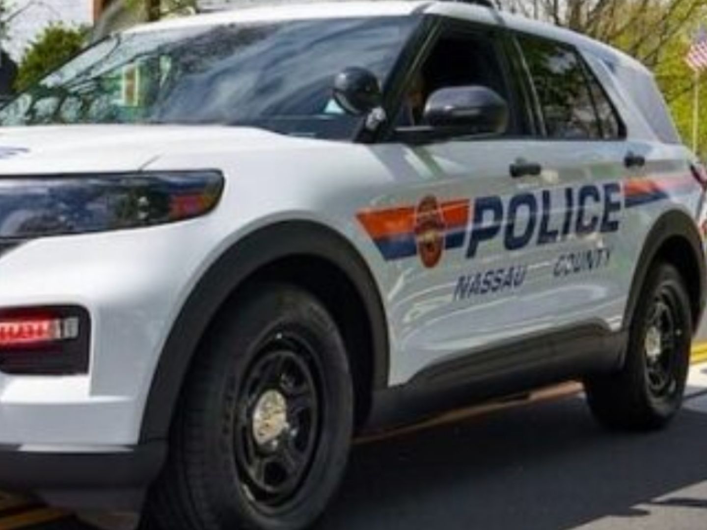 Nassau Police cruiser